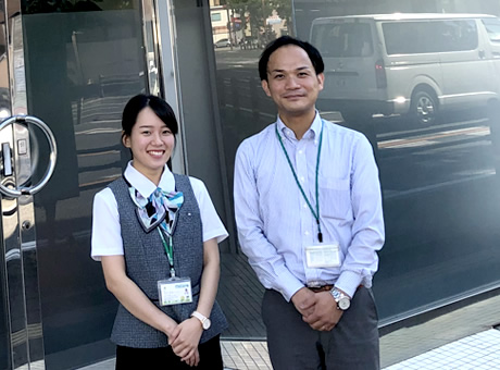 大分駅上野の森口店スタッフ